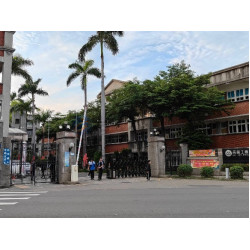 高雄高苑近高大方正農地
