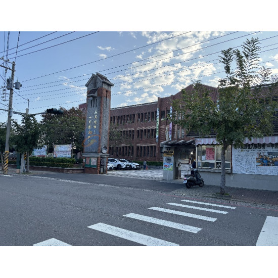 高雄路竹區大社國小旁近大社鬧區精緻小建地(B)