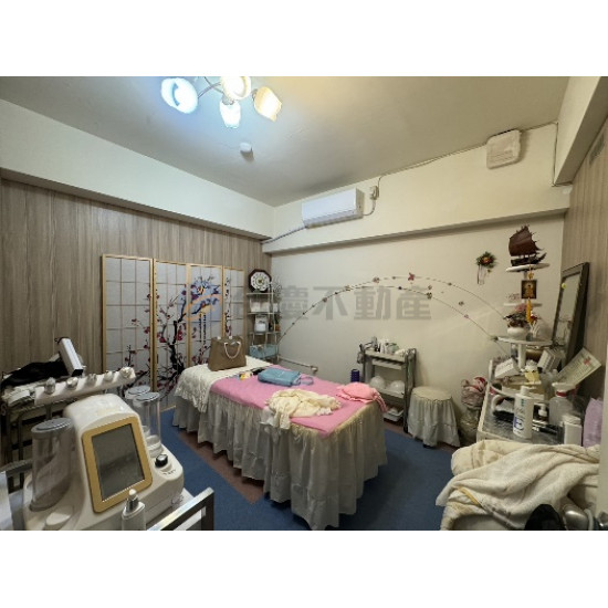 高雄岡山富麗天廈1+2+3樓鈔機能黃金金店面A