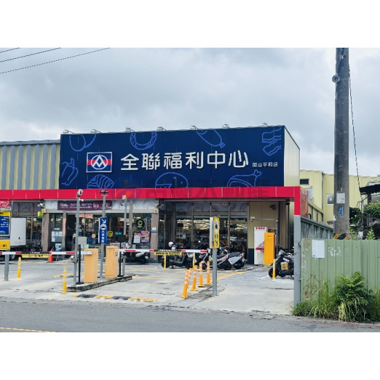 高雄岡山人潮市中心商業黃金地段文武百業首選商業用地 高雄岡山人潮市中心商業黃金地段文武百業首選商業用地