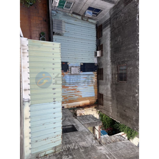 高雄左營勝利路大面寬第二種特定商業店面