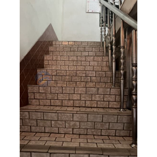 高雄左營勝利路大面寬第二種特定商業店面