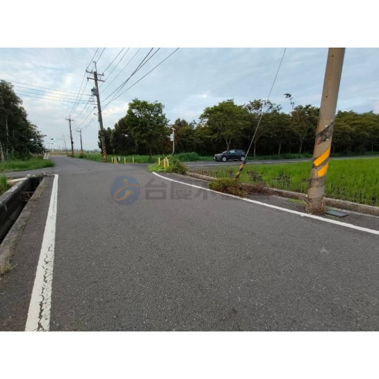 高雄橋頭高苑綠軸學苑智造願景農園農地