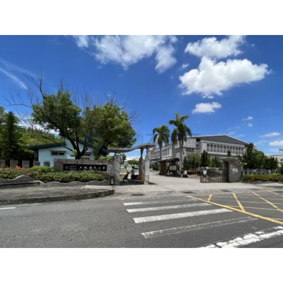 高雄橋頭高苑綠軸學苑智造願景農園農地